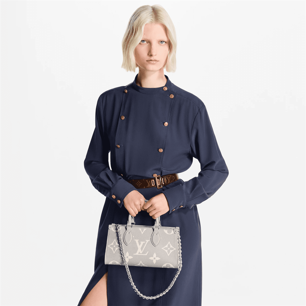 L0vis Vvtt0n M14213 OnTheGo East West