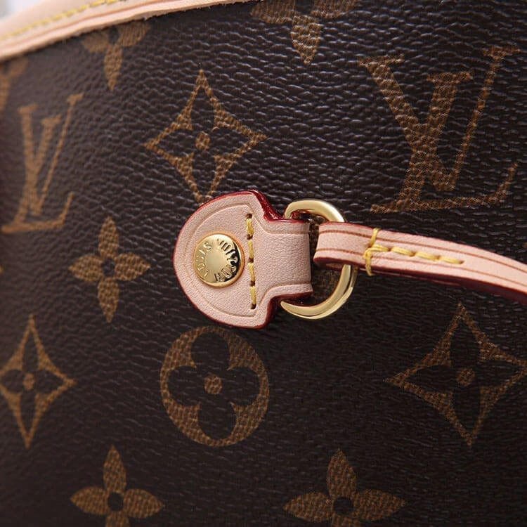 L0vis Vvtt0n Neverfull MM Tote M40995