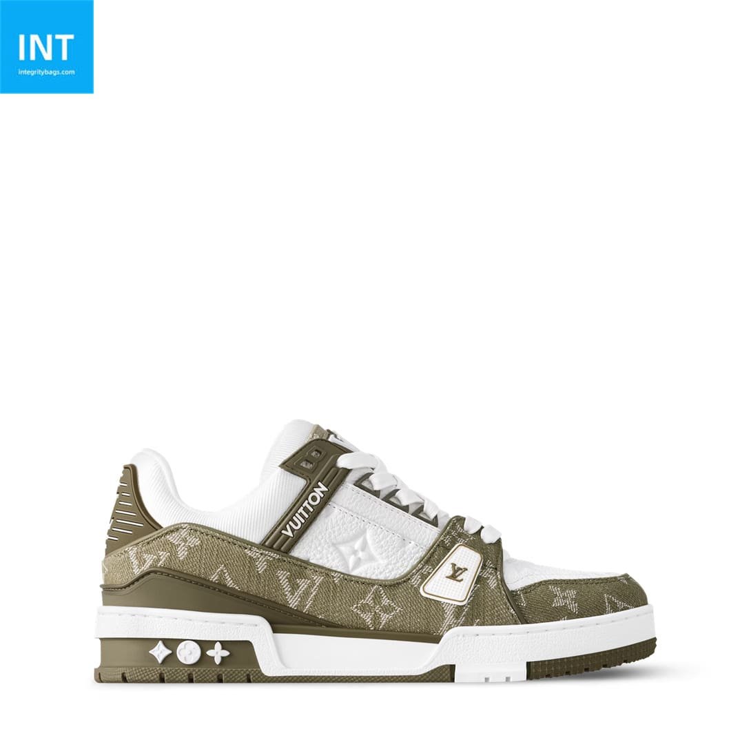 L0vis Vvtt0n 1AILAR LV Trainer Sneaker