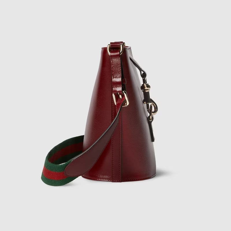 Gvc*1 MINI BUCKET SHOULDER BAG(RED)