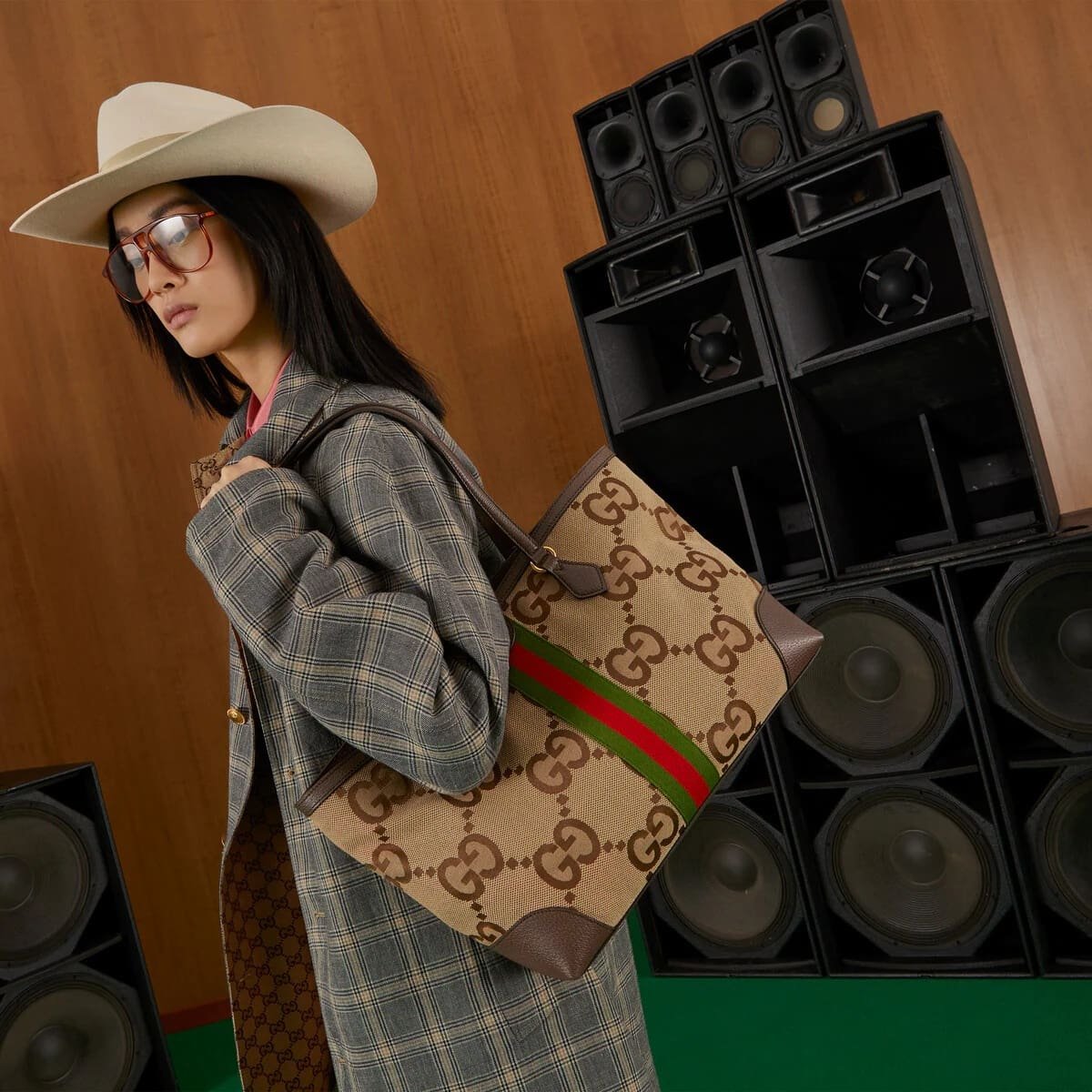Gvc*1 Ophidia Jumbo GG Medium Tote