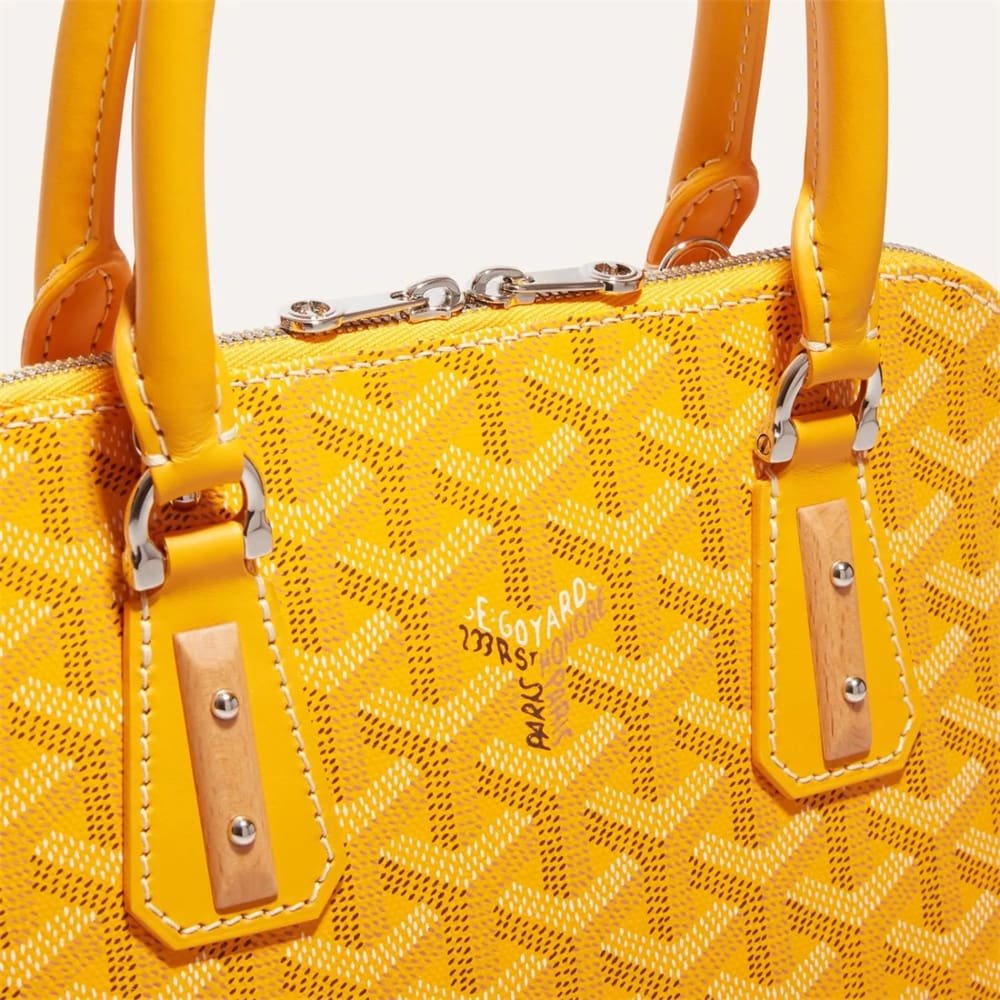 G09ard Vendôme PM Bag