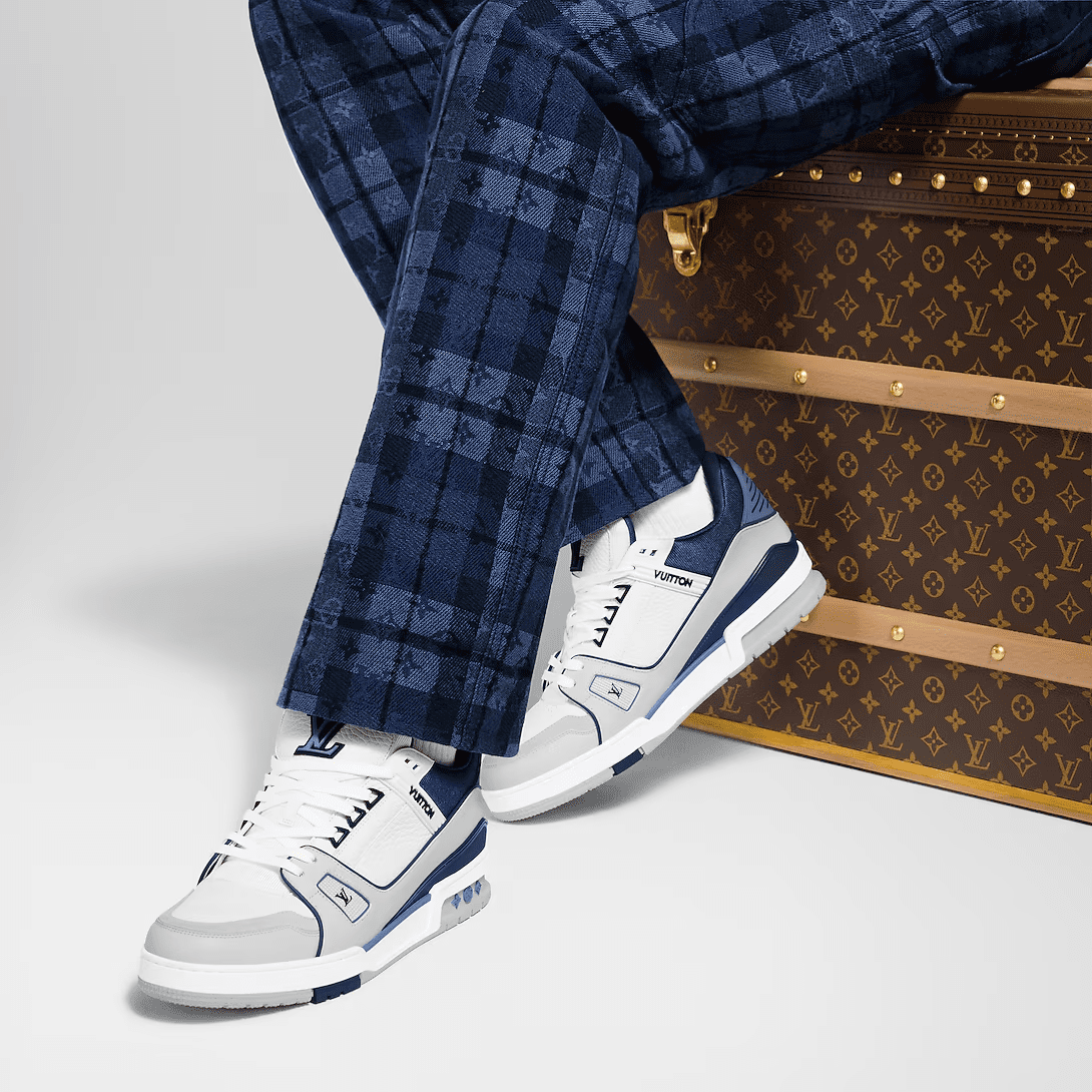 L0vis Vvtt0n 1AIJ24 LV Trainer Sneaker