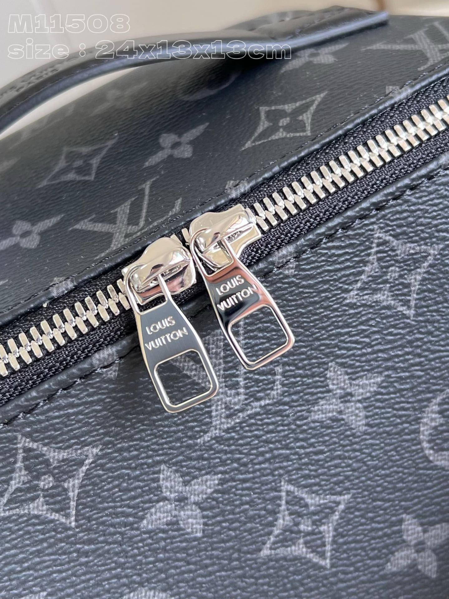 L0vis Vvtt0n M11508 Toiletry Bag