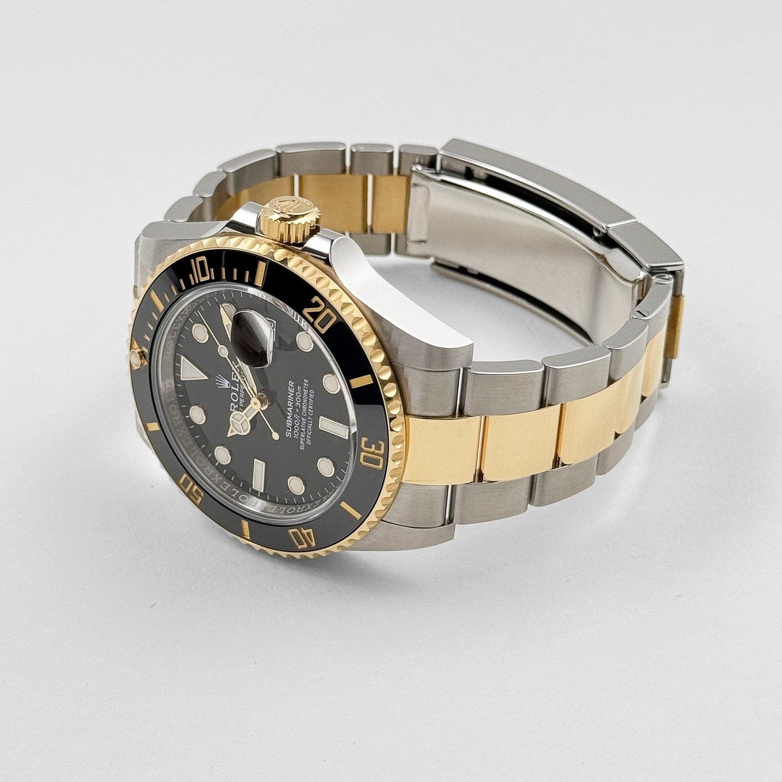 R01ex Submariner Date 126613LN Stainless Steel Yellow Gold Black Dial (2024)