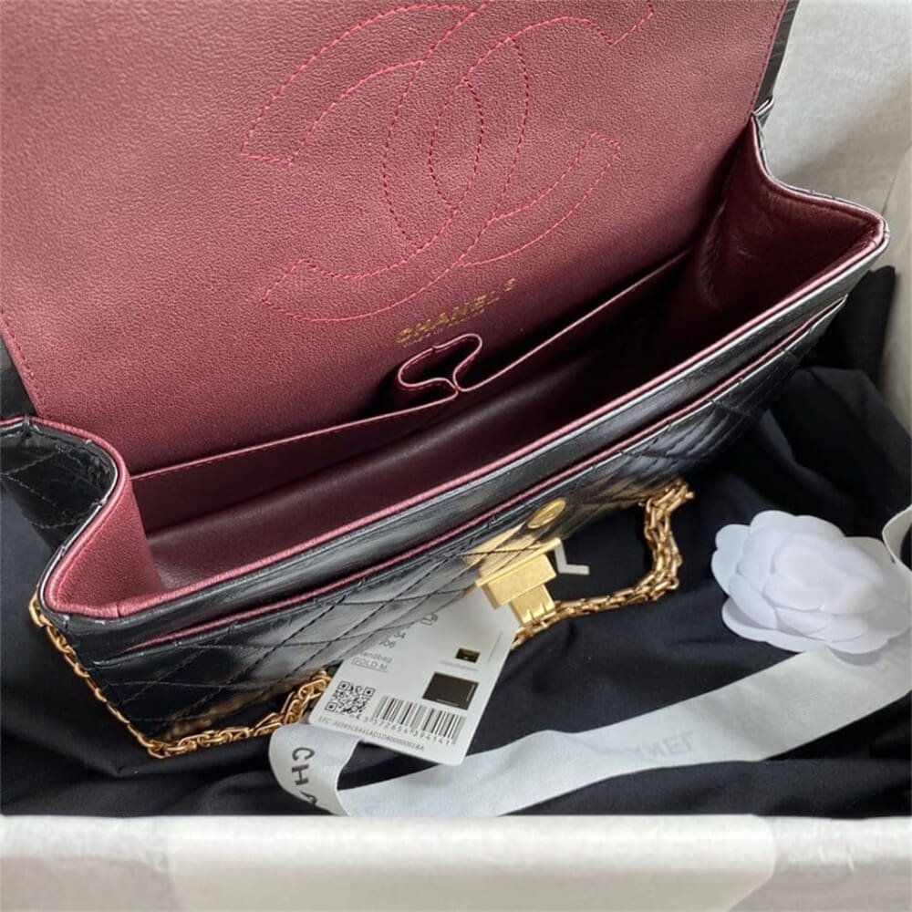 Ch**el 2.55 HANDBAG A37586