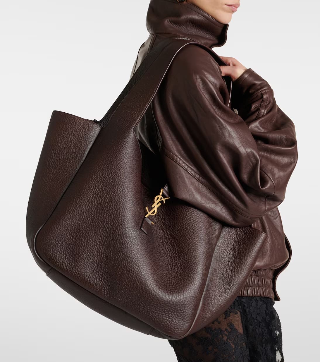 Sa1nt Lau*nt LE 5 À 7 BEA in grained leather