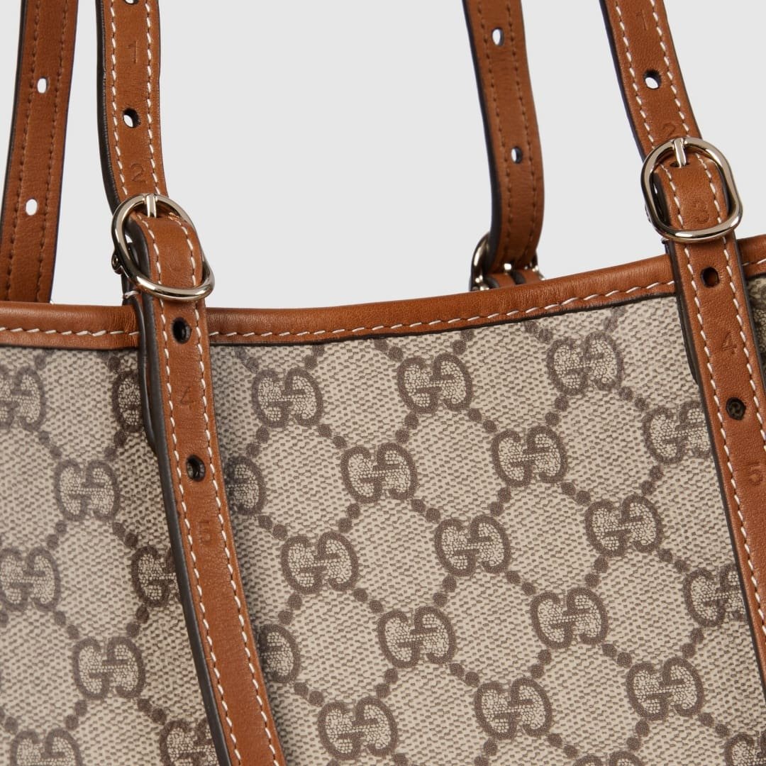 Gvc*1 Emblem medium tote bag