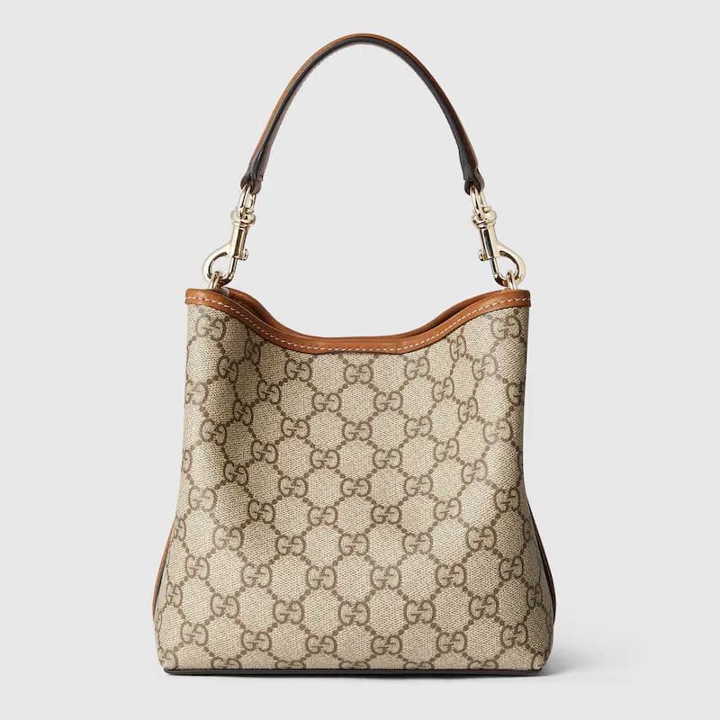 Gvc*1 GG Emblem mini bucket bag