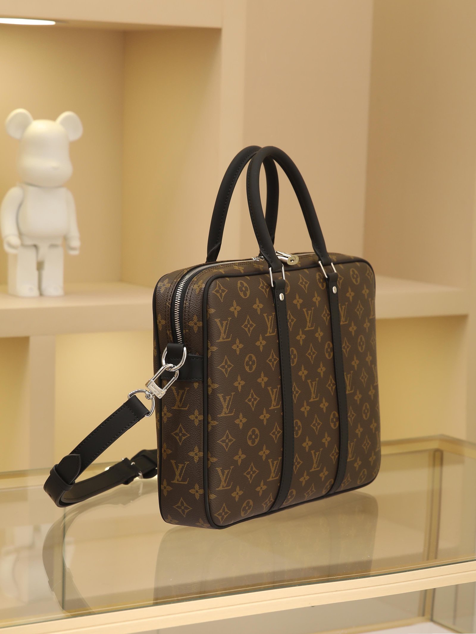 L0vis Vvtt0n Monogram Canvas Porte-Documents Voyage PM