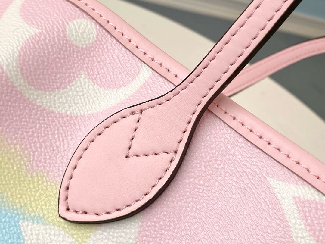 L0vis Vvtt0n M45270 Escale Neverfull MM