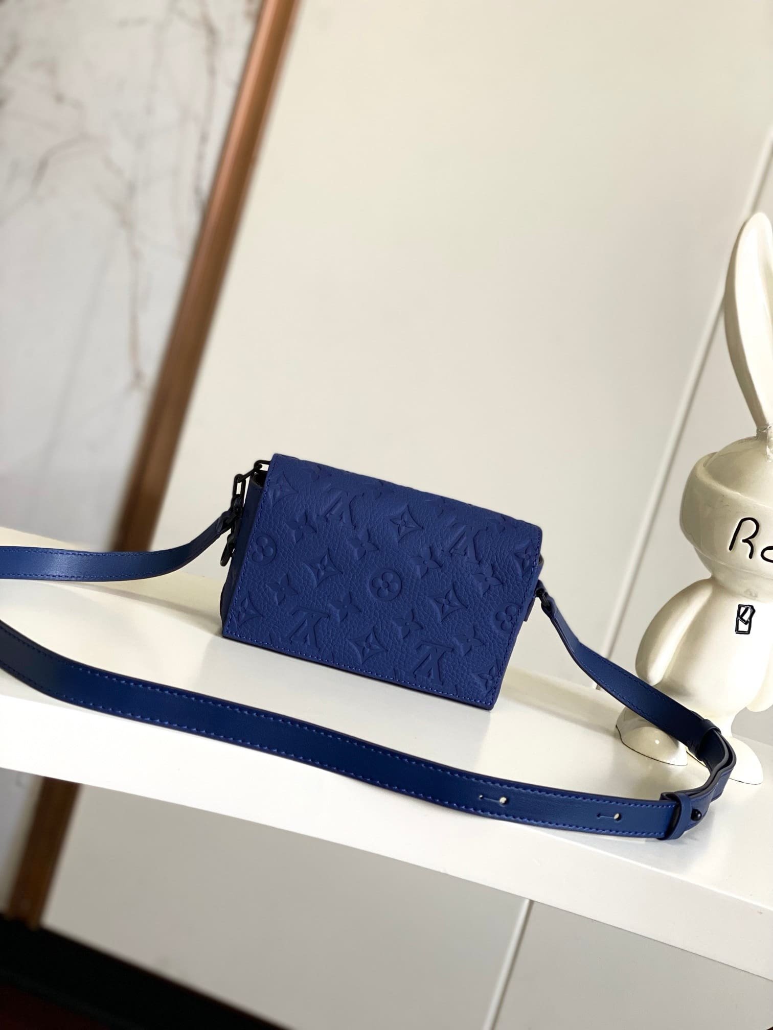 L0vis Vvtt0n M11522 Steamer Wearable Geldbörse