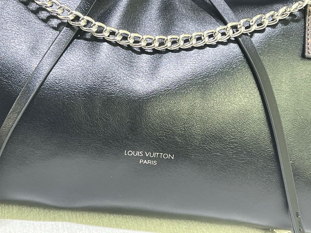 L0vis Vvtt0n M24861 CarryAll Cargo PM