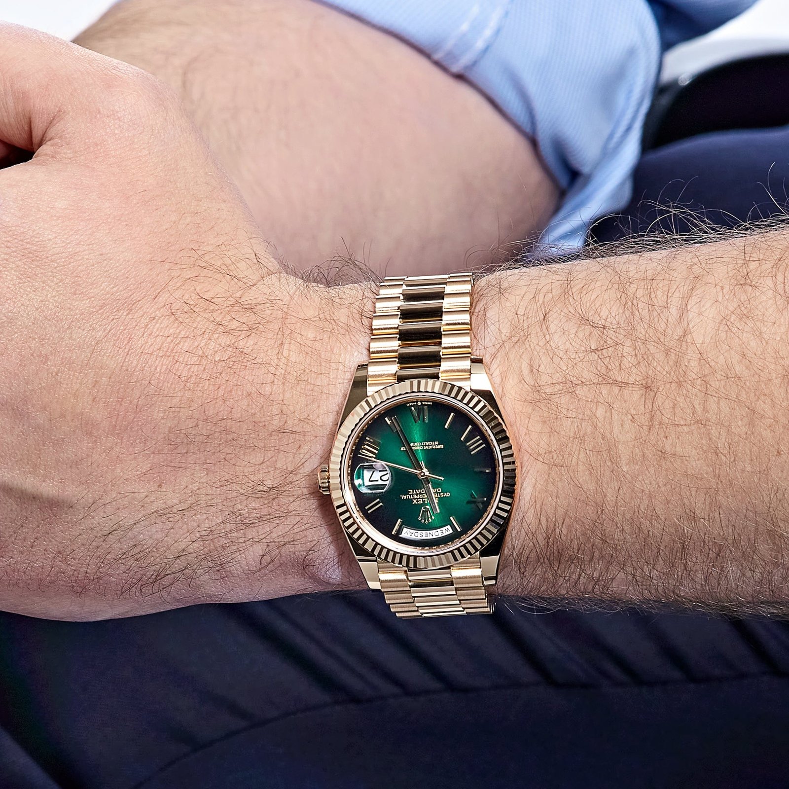 R01ex Day-Date 40 228238 Yellow Gold Green Ombre Roman Numeral Dial