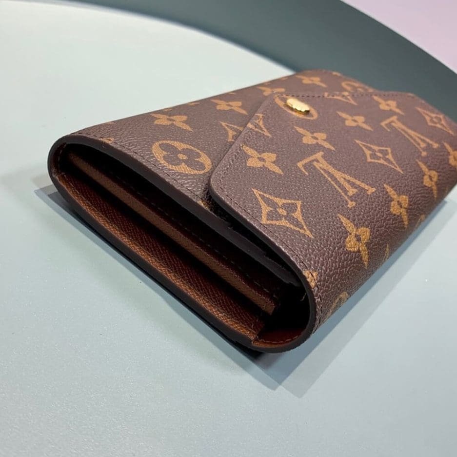 L0vis Vvtt0n Sarah Wallet N60114
