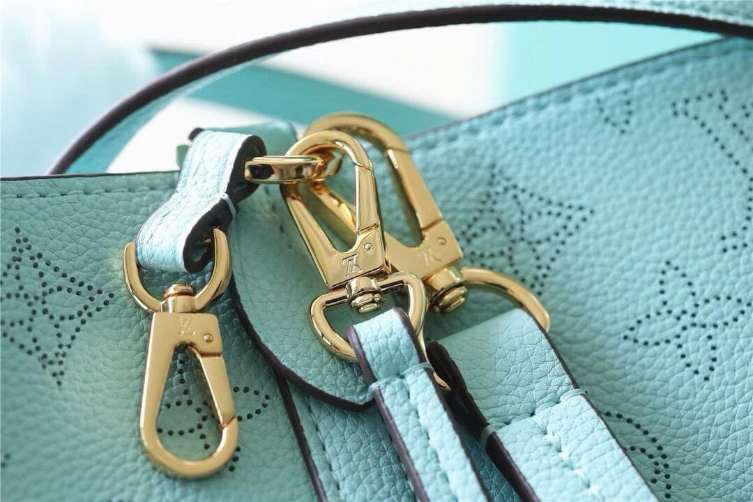 L0vis Vvtt0n M24930 BLOSSOM Small Bag