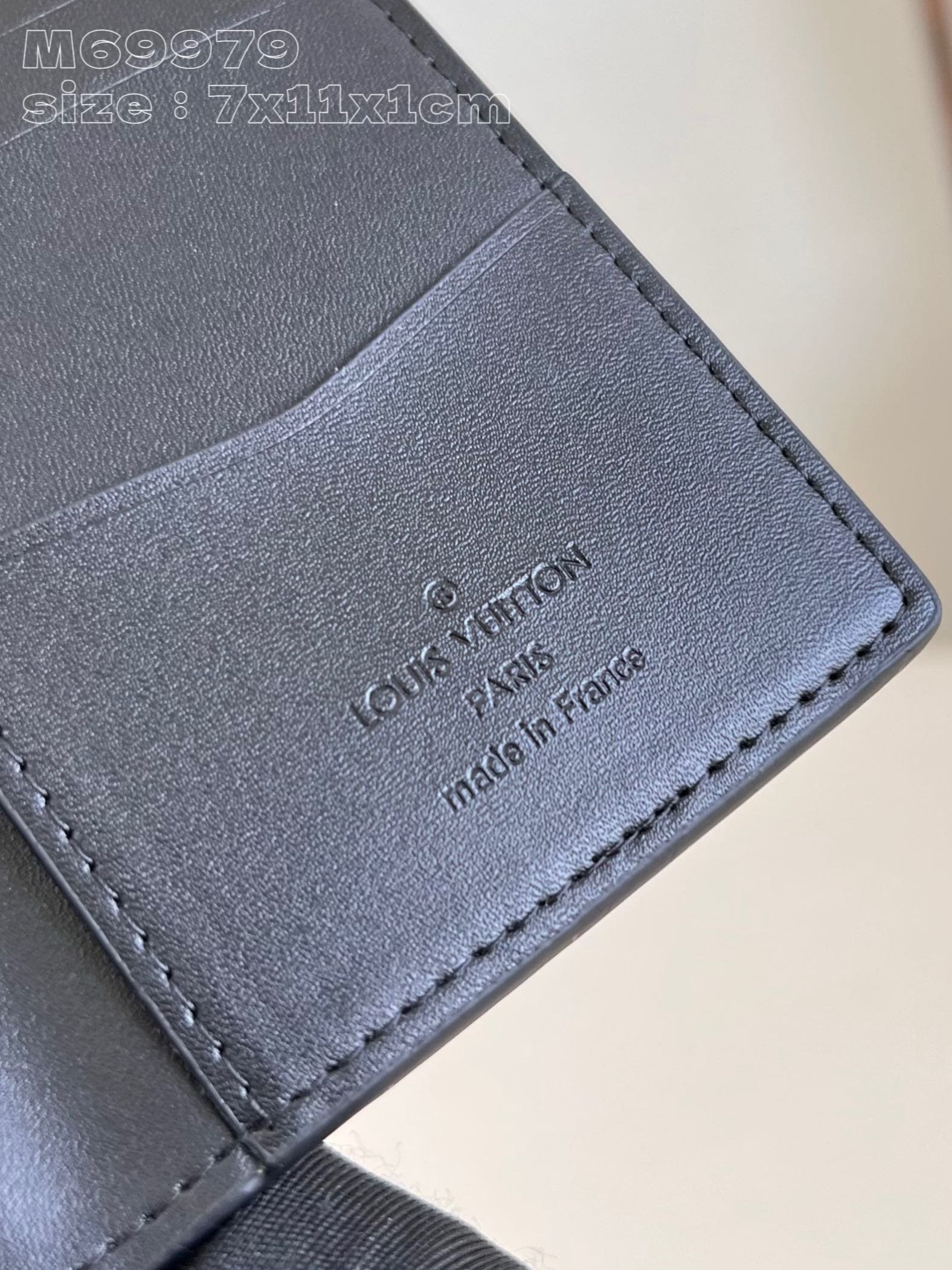L0vis Vvtt0n M69979 Pocket Organizer