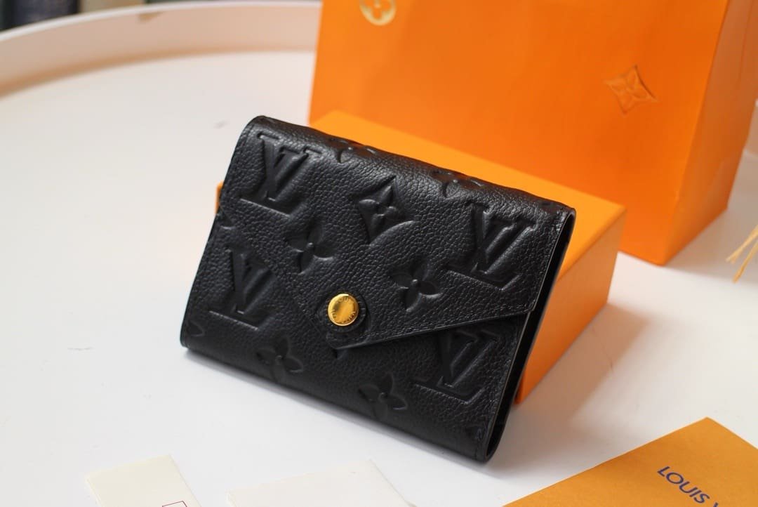 L0vis Vvtt0n M64060 Victorine Wallet