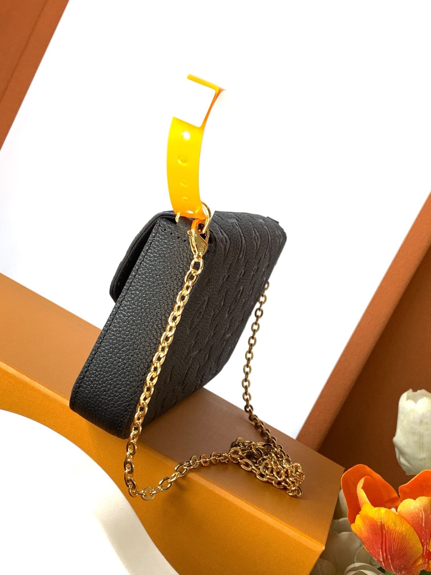 L0vis Vvtt0n M82477 Félicie Pochette