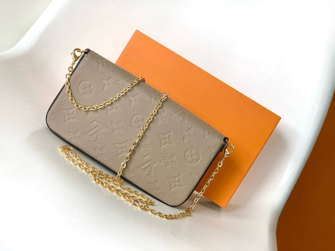 L0vis Vvtt0n M82609 Félicie Pochette