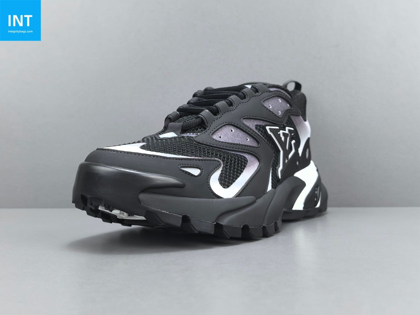 L0vis Vvtt0n Shoes | Mastercraft Quality