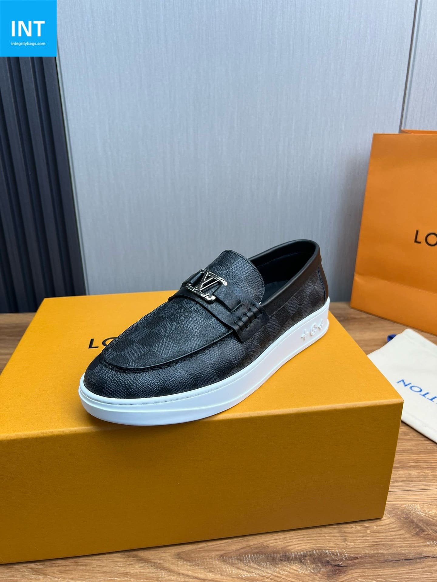 L0vis Vvtt0n Shoes | Mastercraft Quality