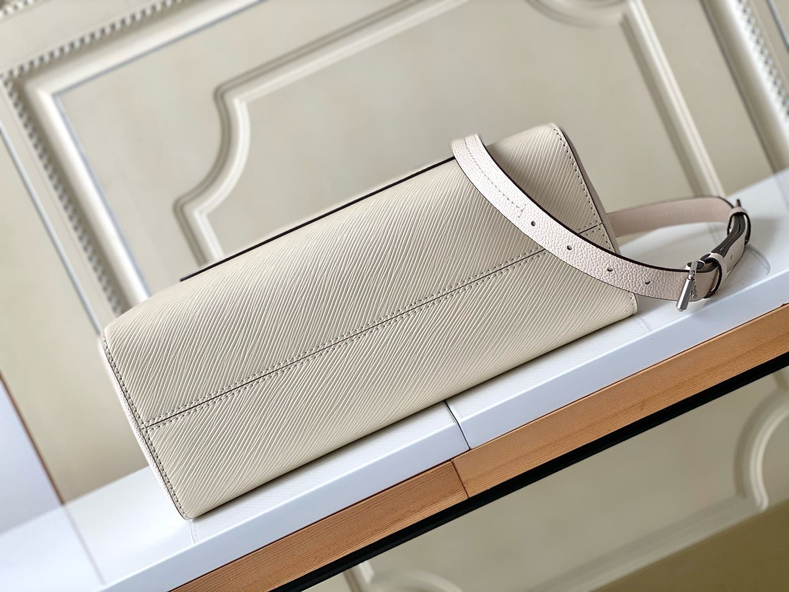 L0vis Vvtt0n M20520 MARELLE TOTE BB Shopping