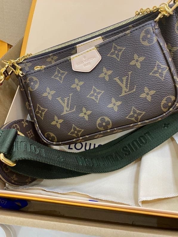L0vis Vvtt0n Multi Pochette Accessoires M44813