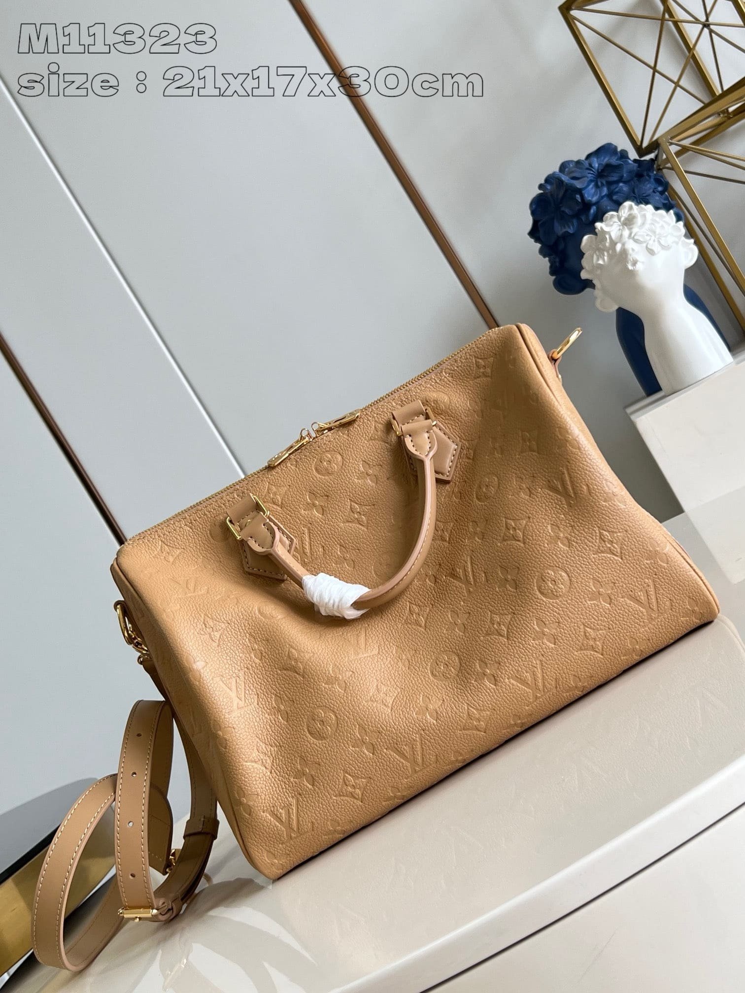 L0vis Vvtt0n M11323 Speedy Soft 30