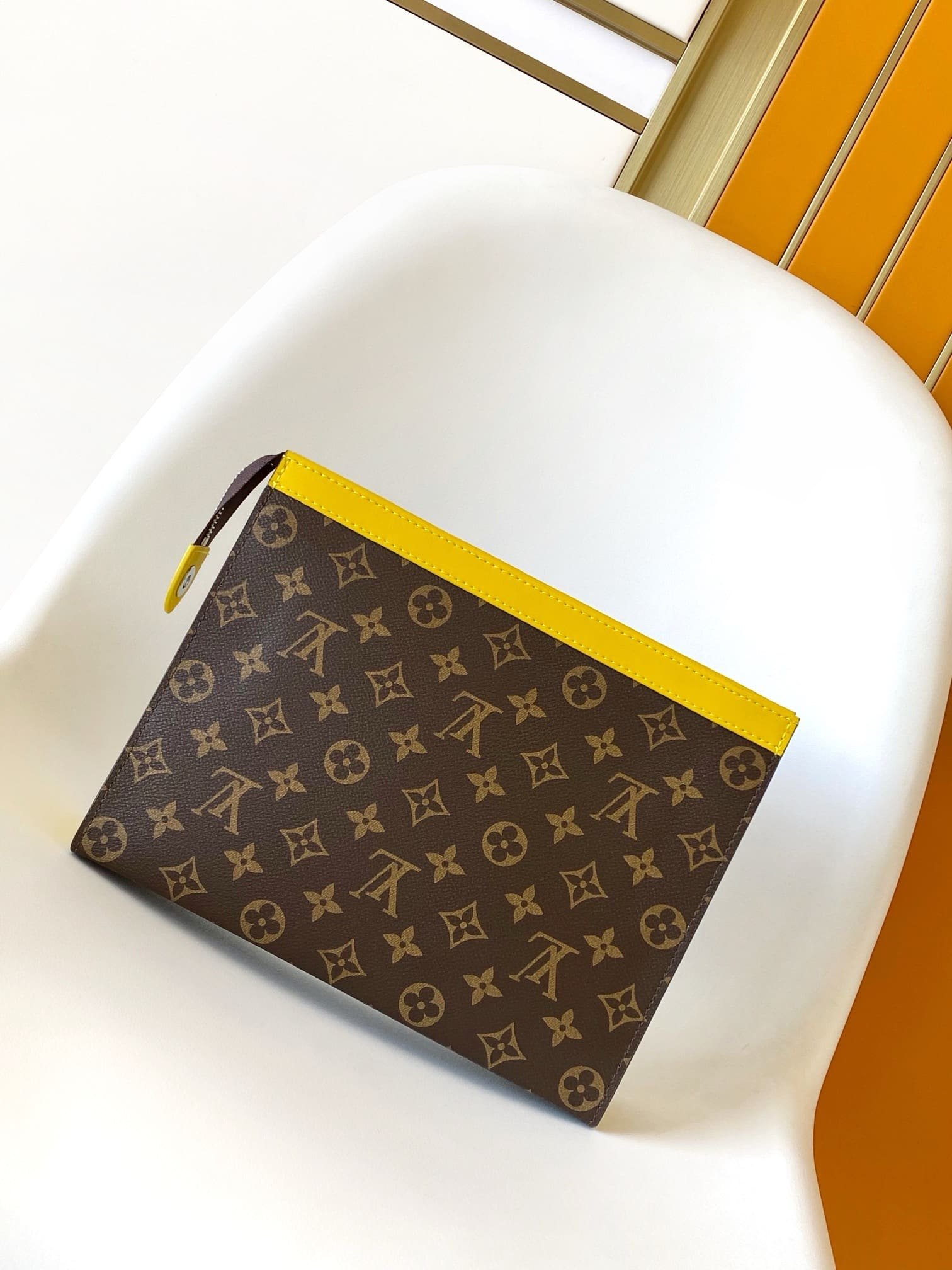 L0vis Vvtt0n M82860 Pochette Voyage MM