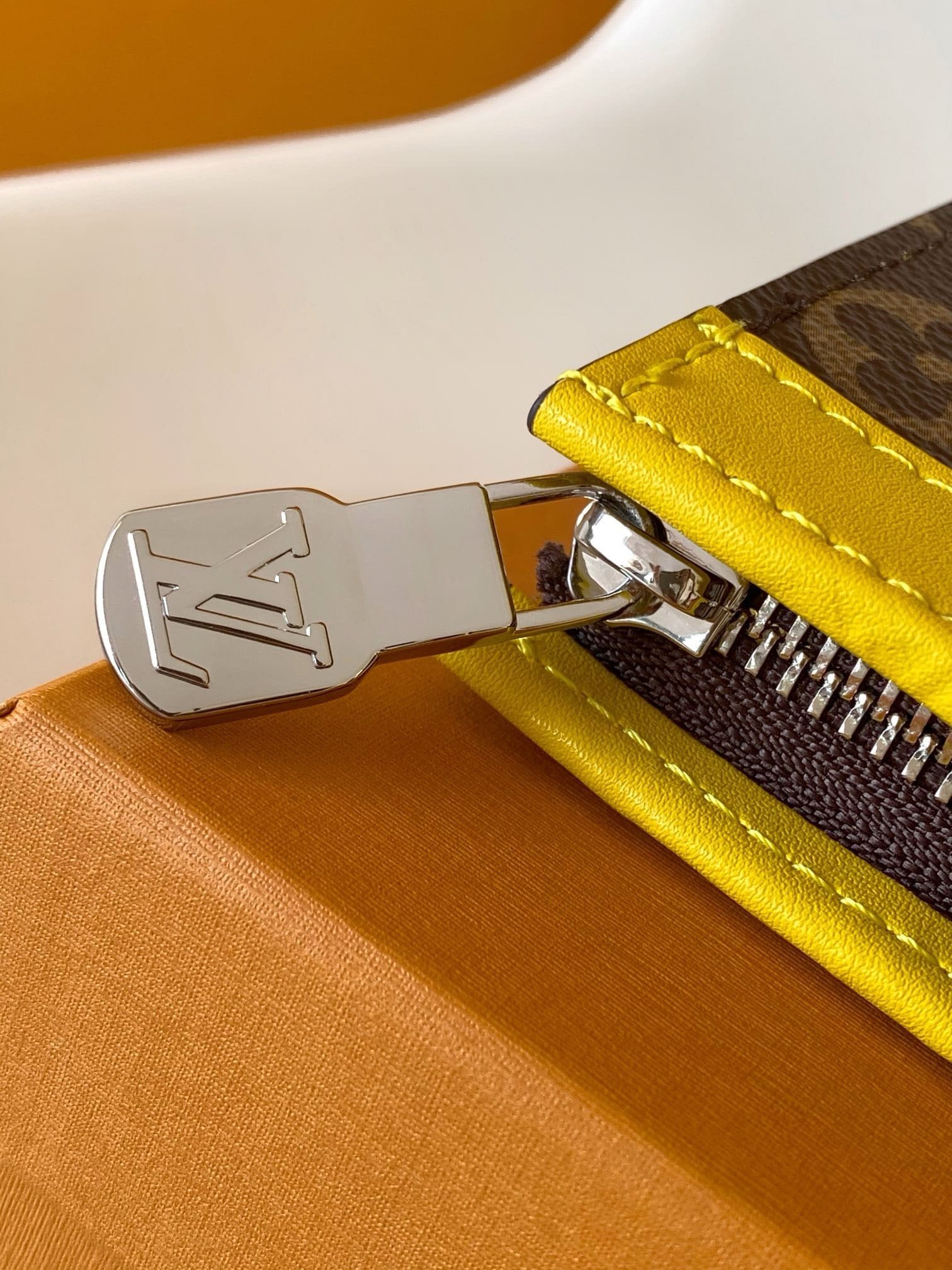 L0vis Vvtt0n M82860 Pochette Voyage MM