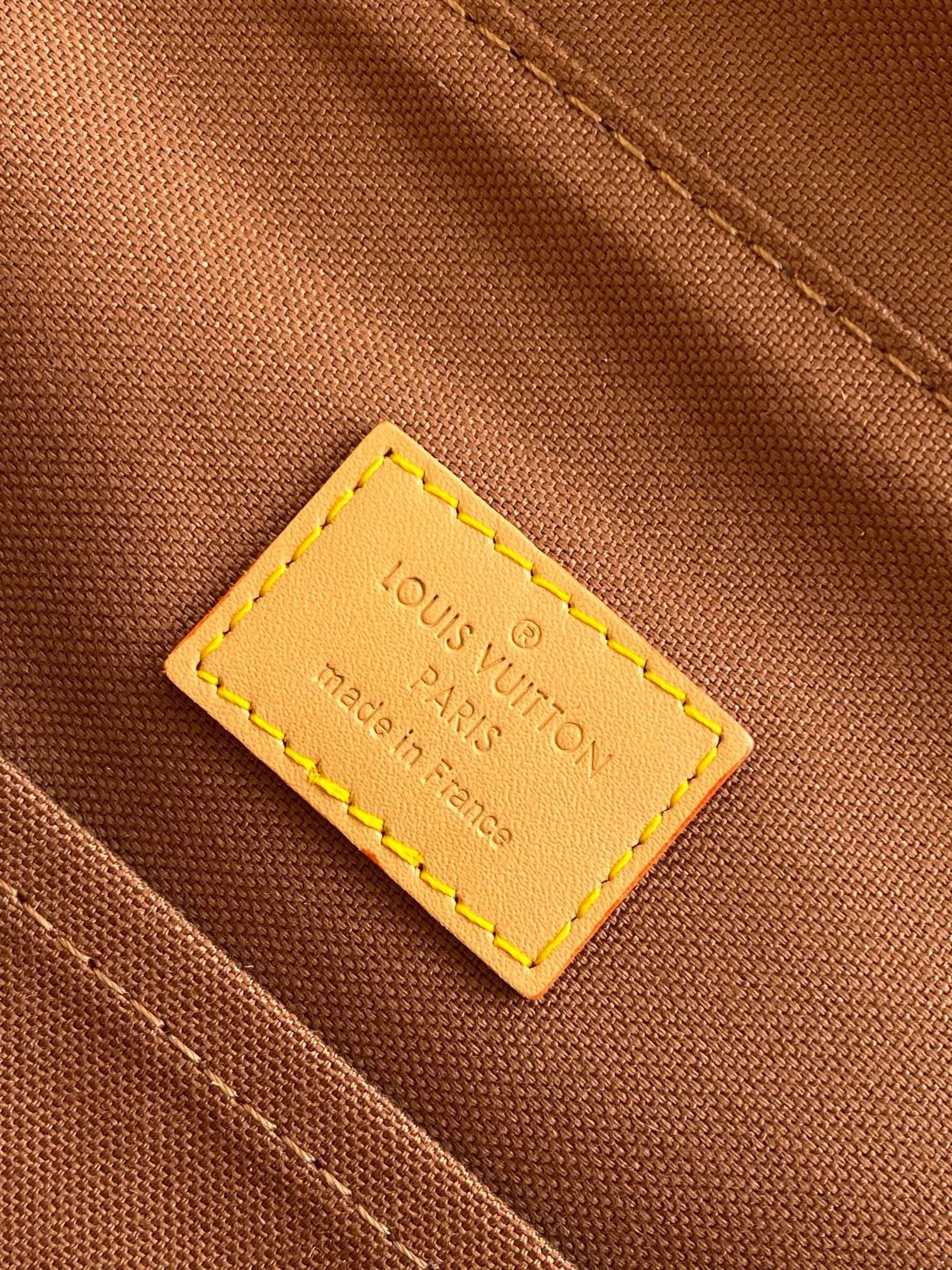 L0vis Vvtt0n M14015 Montsouris Cargo Backpack