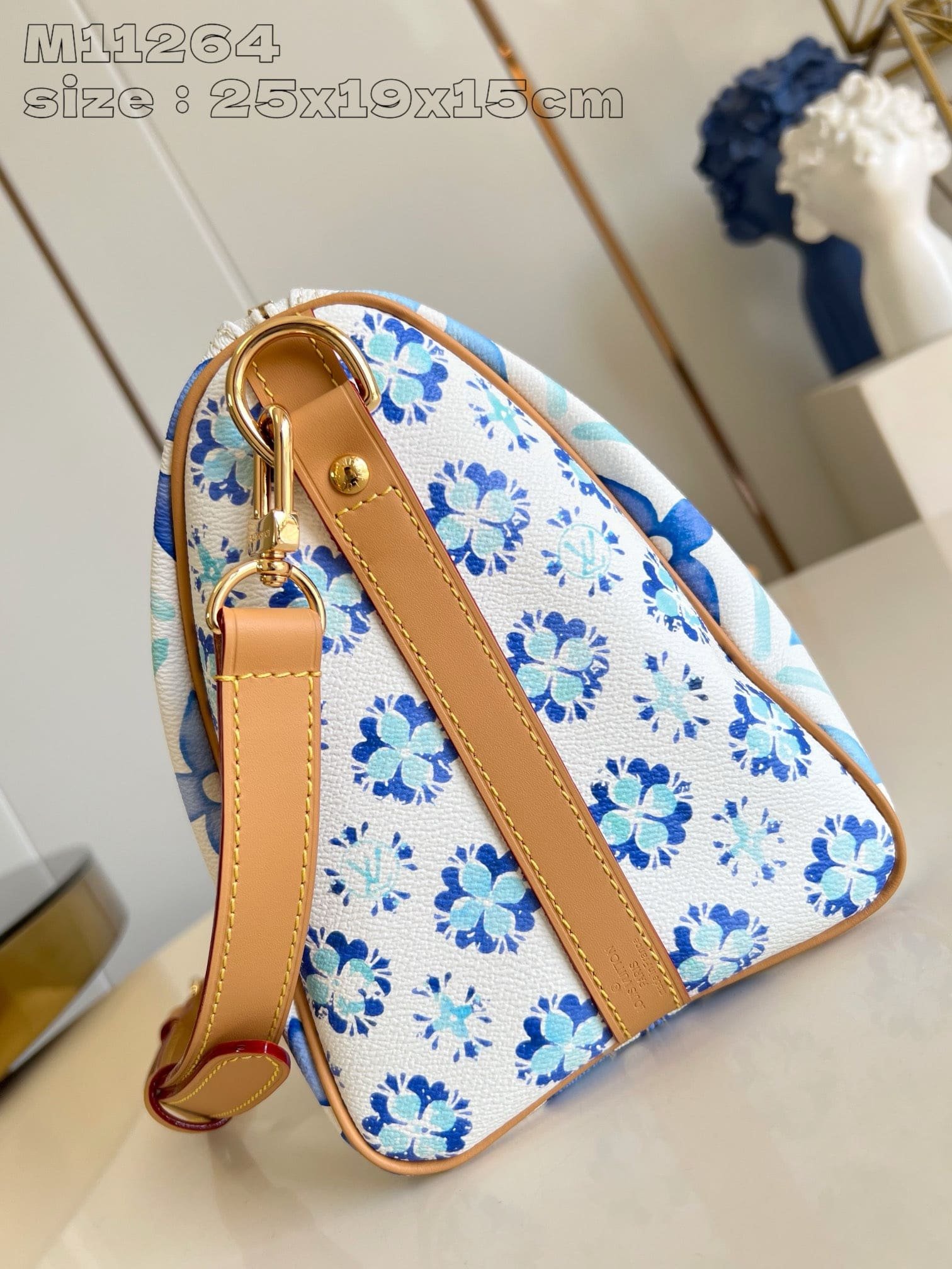 L0vis Vvtt0n M11264 SPEEDY BANDOULIÈRE 25