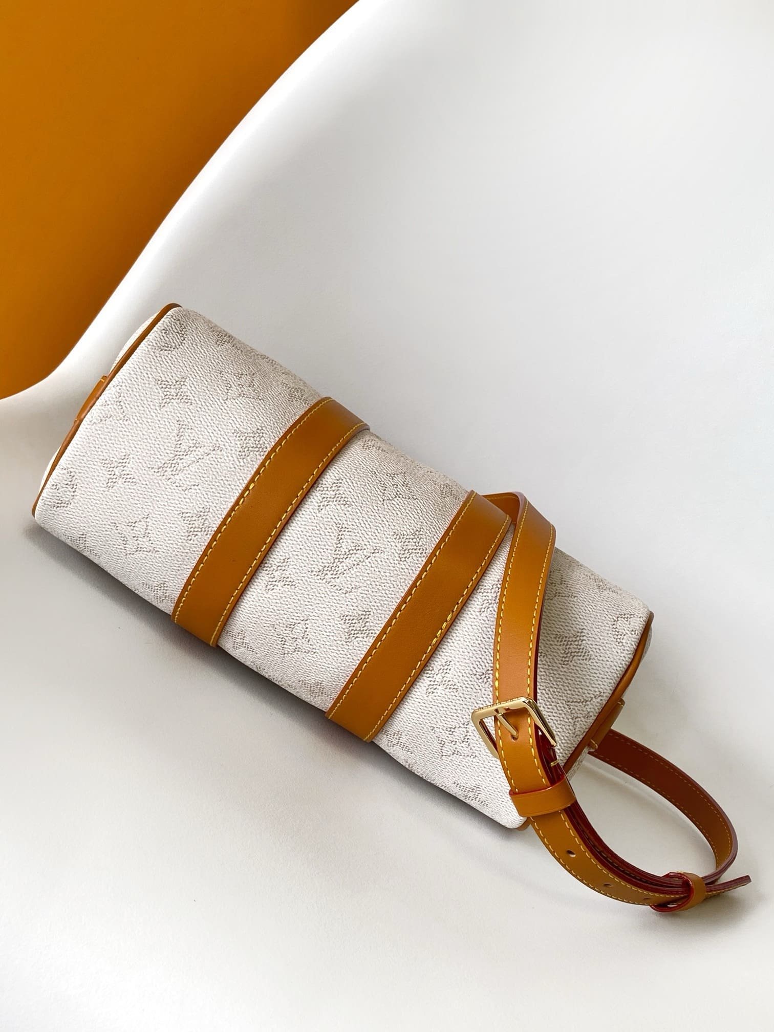 L0vis Vvtt0n M15076 Keepall Bandoulière 25