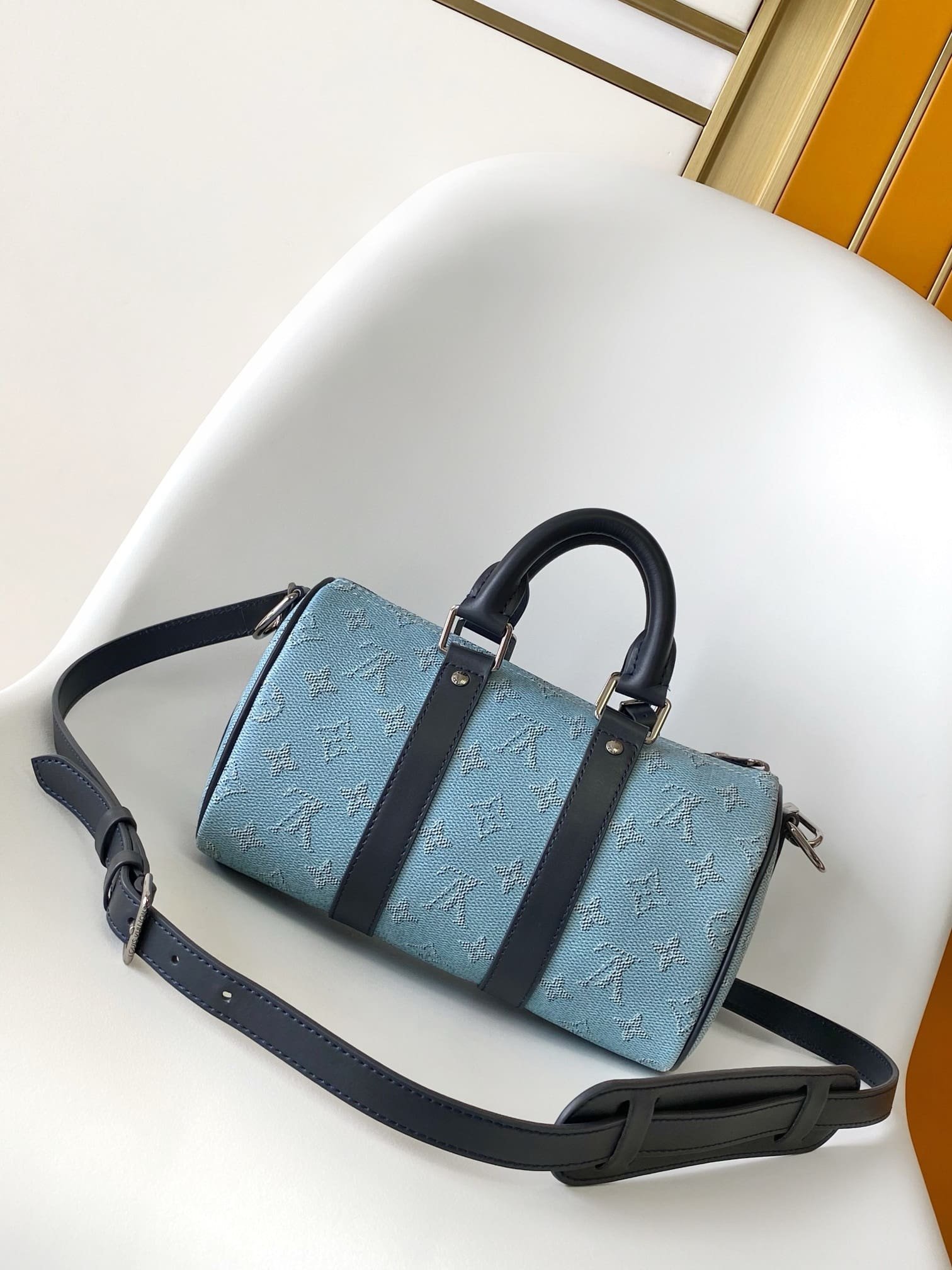 L0vis Vvtt0n M14681 Keepall Bandoulière 25
