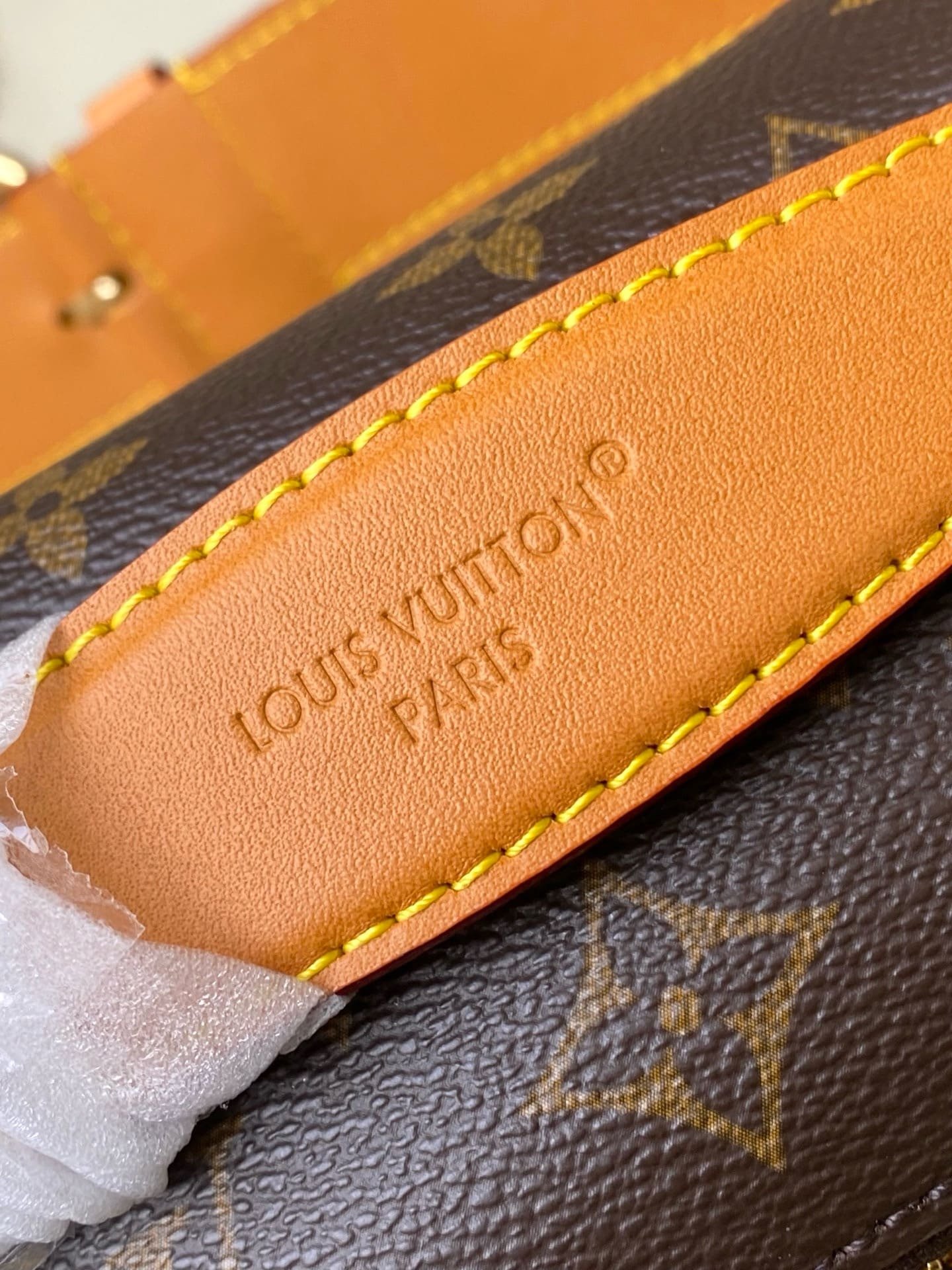 L0vis Vvtt0n M14019 Rush Bumbag