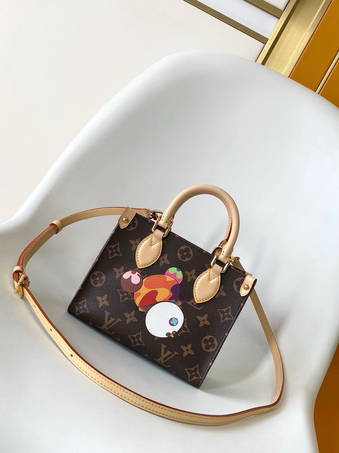 L0vis Vvtt0n M13668 LV x TM ONTHEGO BB Bag
