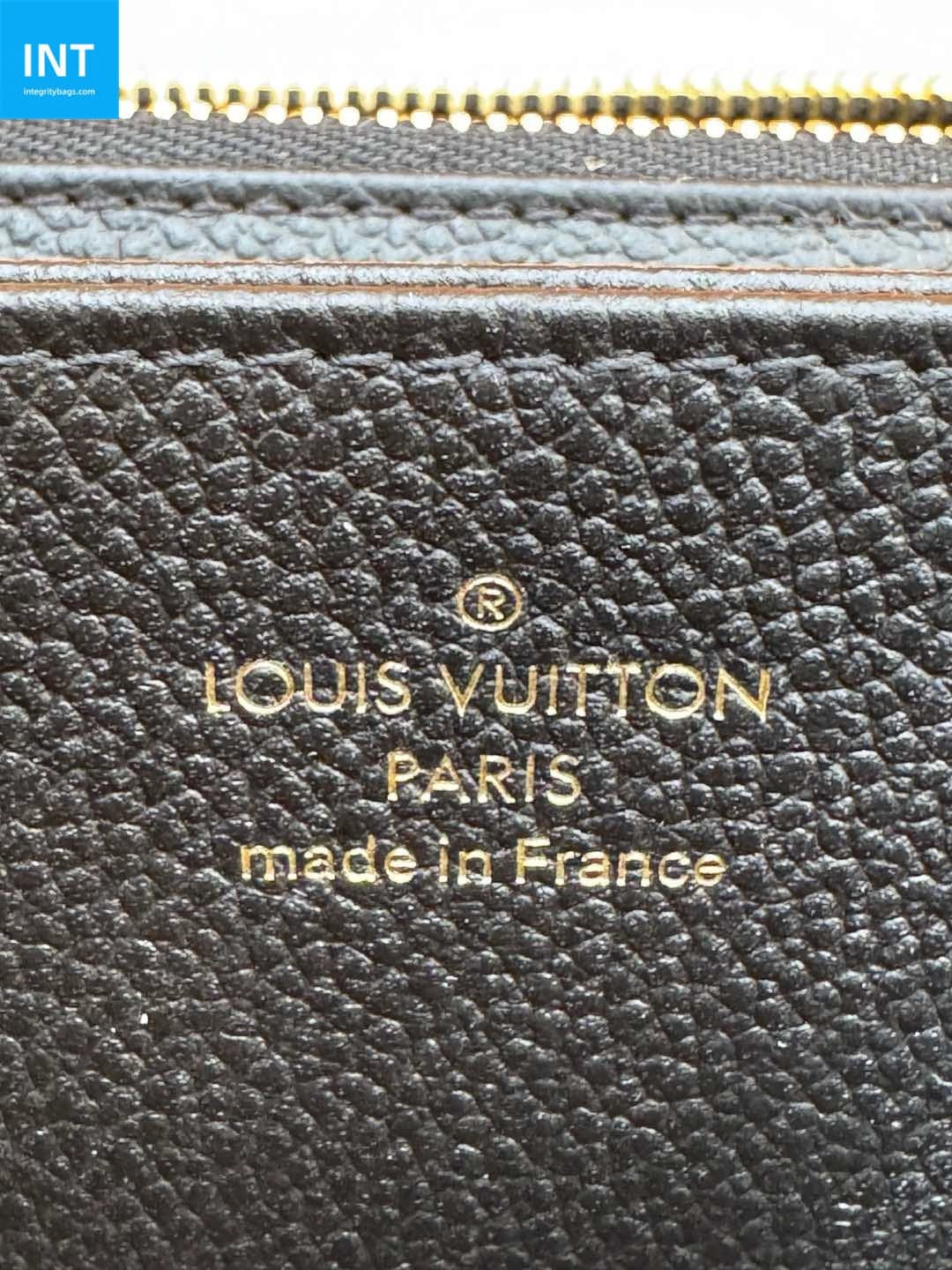 L0vis Vvtt0n M80481 Zippy Wallet