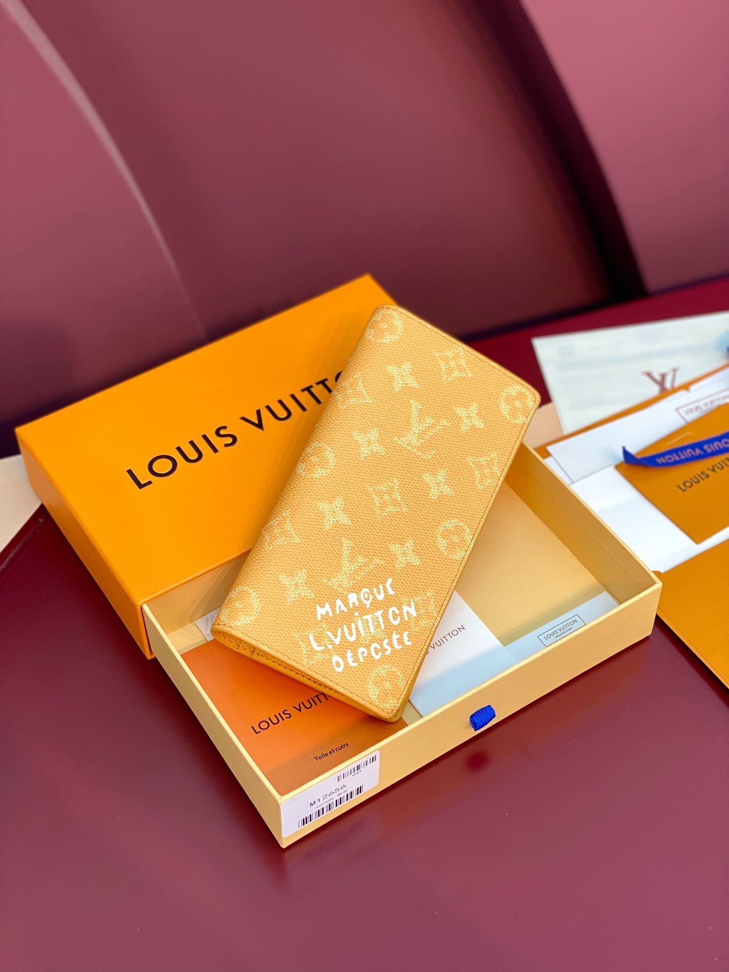 L0vis Vvtt0n M12656 Brazza Wallet