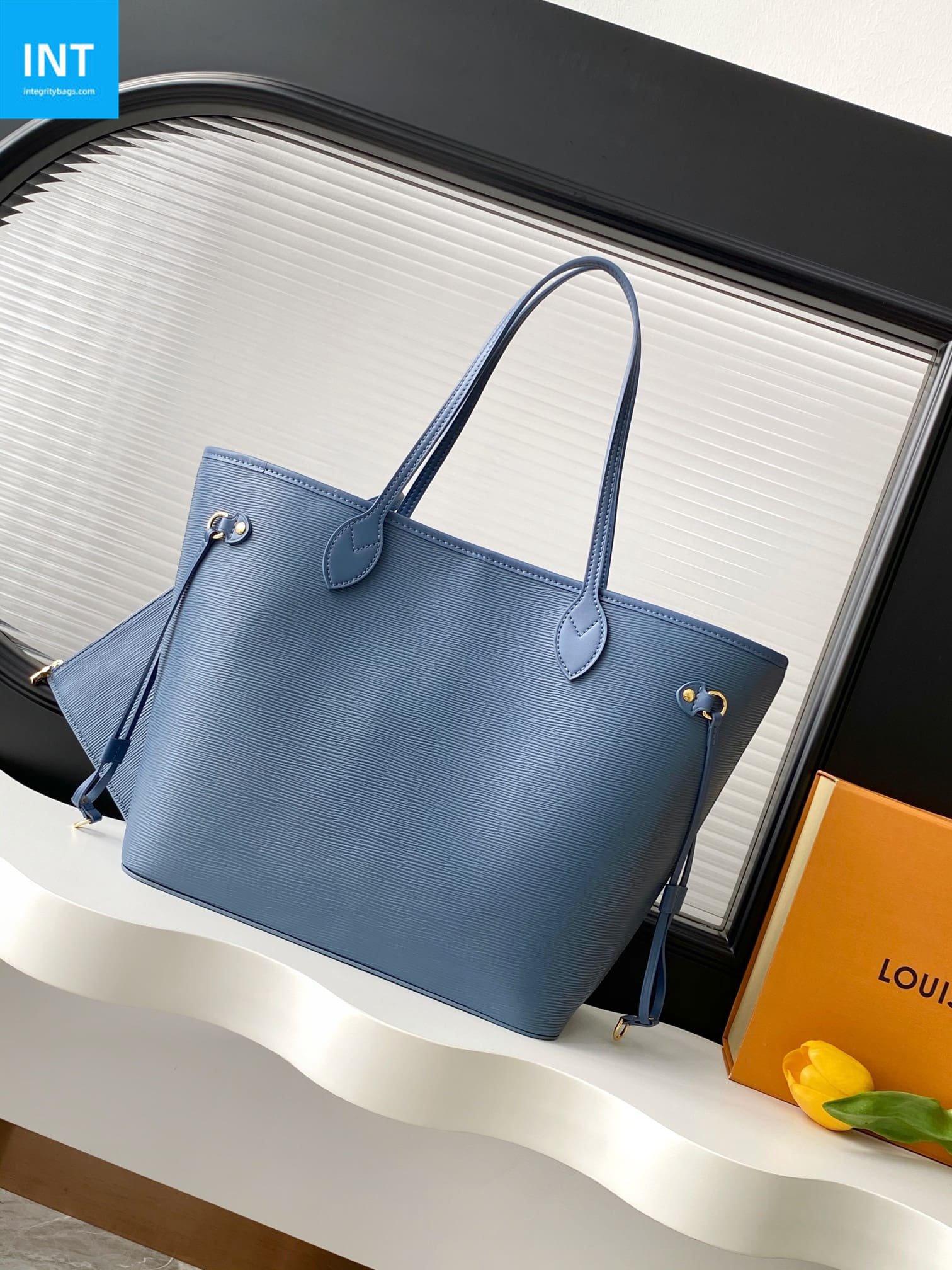 L0vis Vvtt0n M14856 Neverfull MM