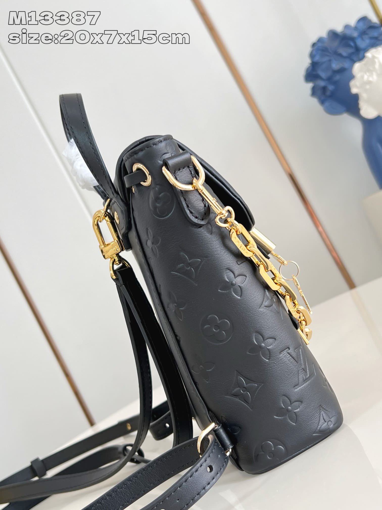 L0vis Vvtt0n M13387 Coussin Backpack Mini