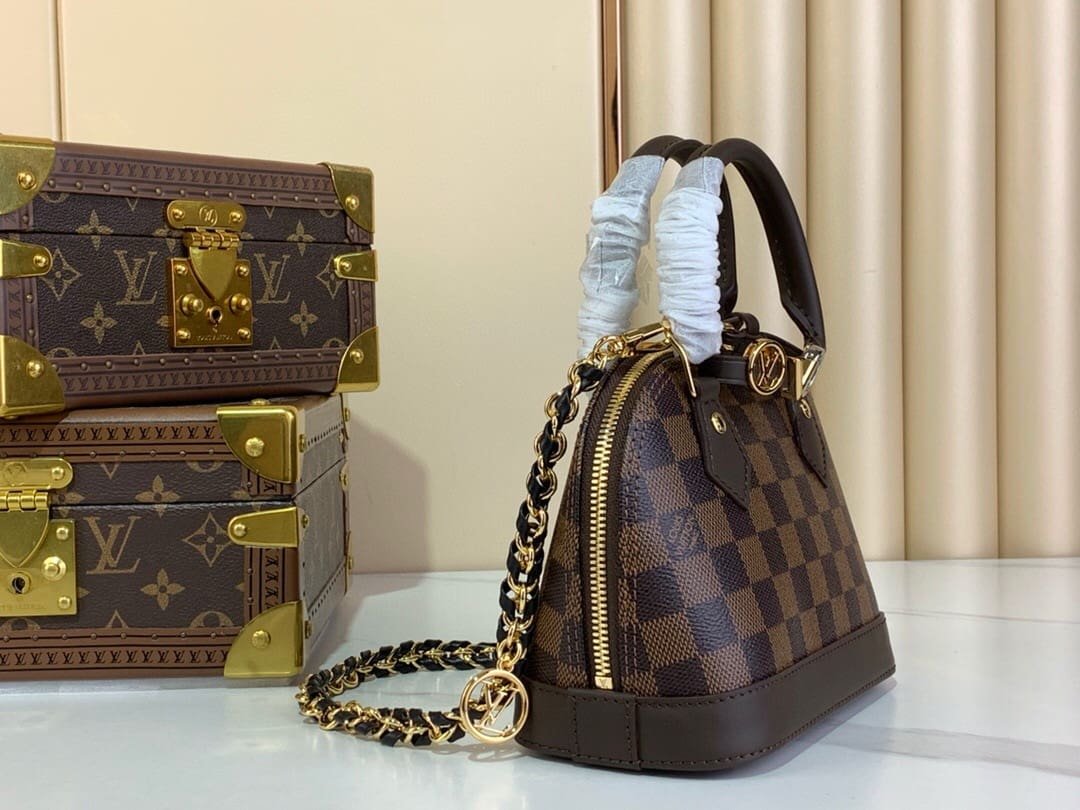 L0vis Vvtt0n K00015 Customizable Alma Mini LV&I