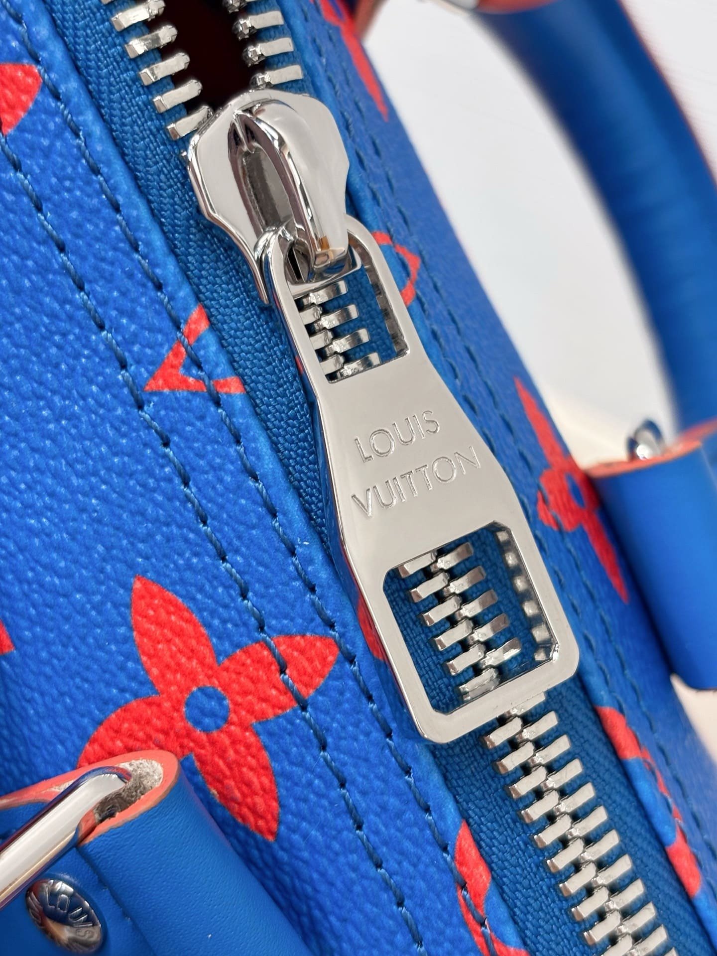 L0vis Vvtt0n M14989 Keepall Bandoulière 25