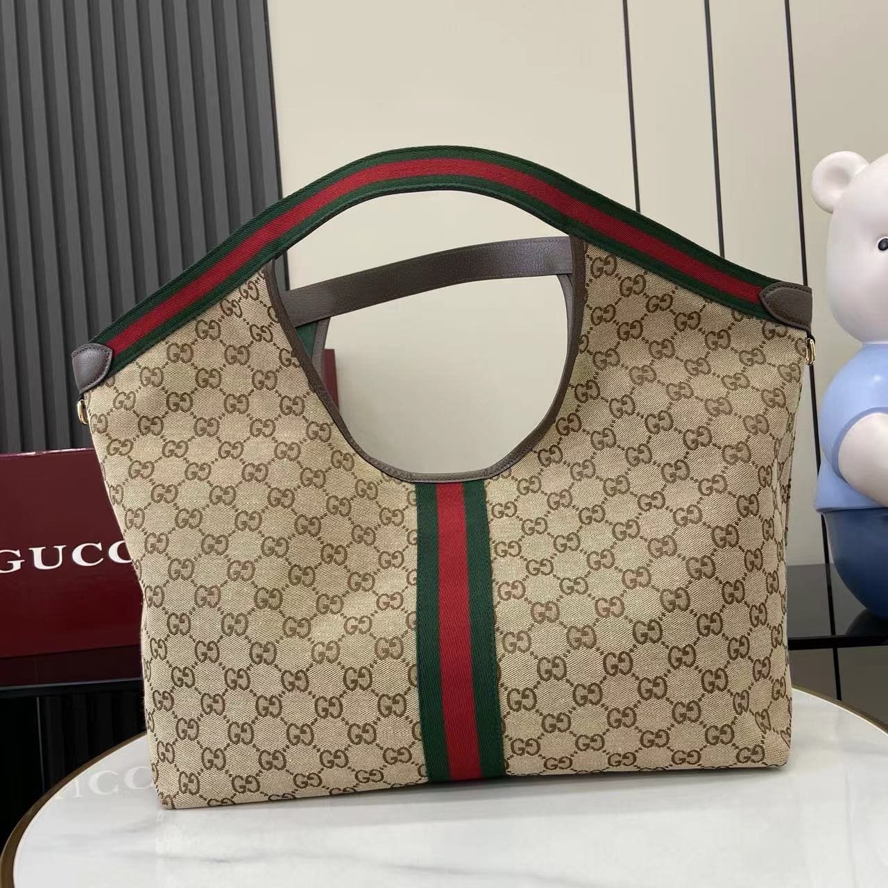Gvc*1 GIGLIO LARGE TOTE BAG