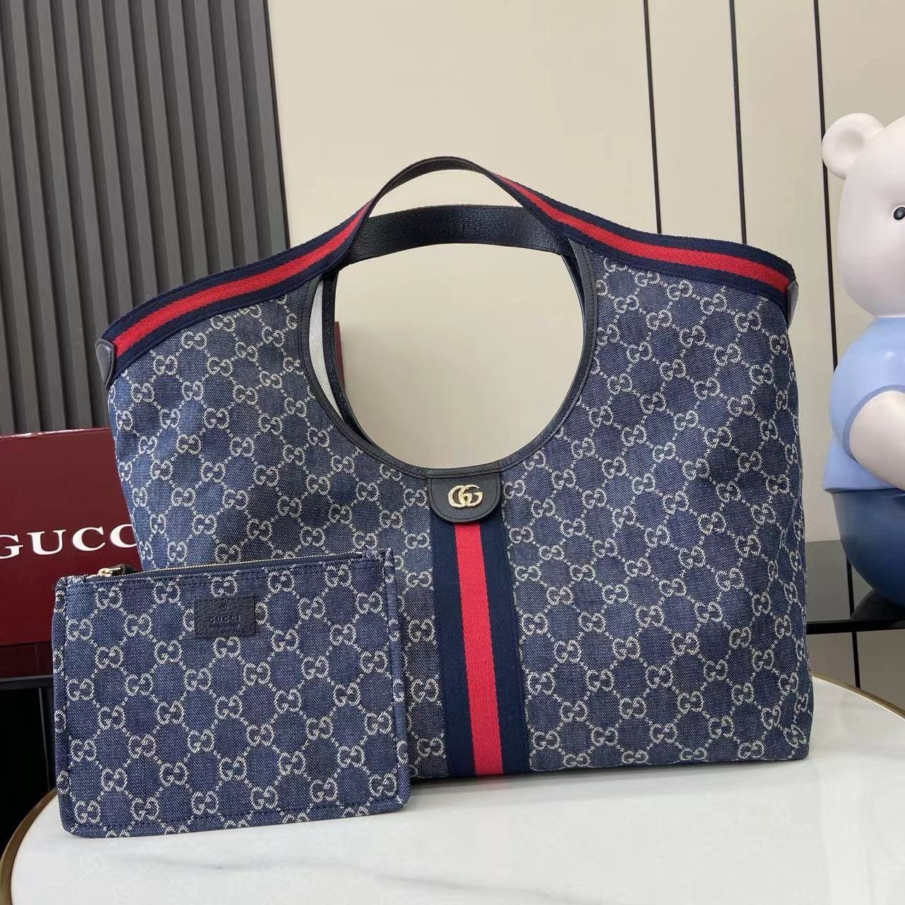 Gvc*1 GIGLIO LARGE TOTE BAG