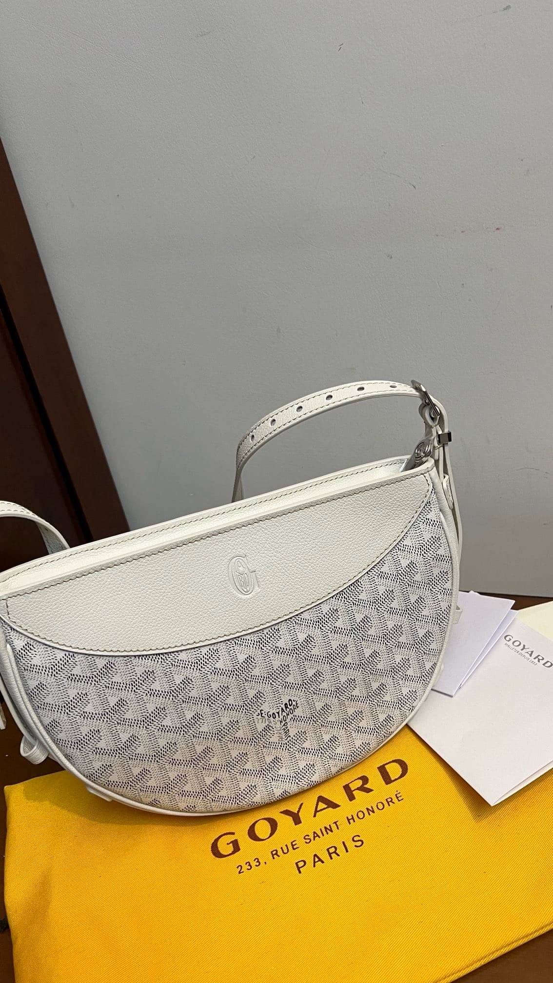 G09ard Hirondelle bag