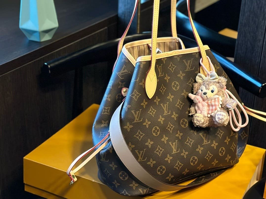 L0vis Vvtt0n M11948 Neverfull Bandoulière Inside Out GM