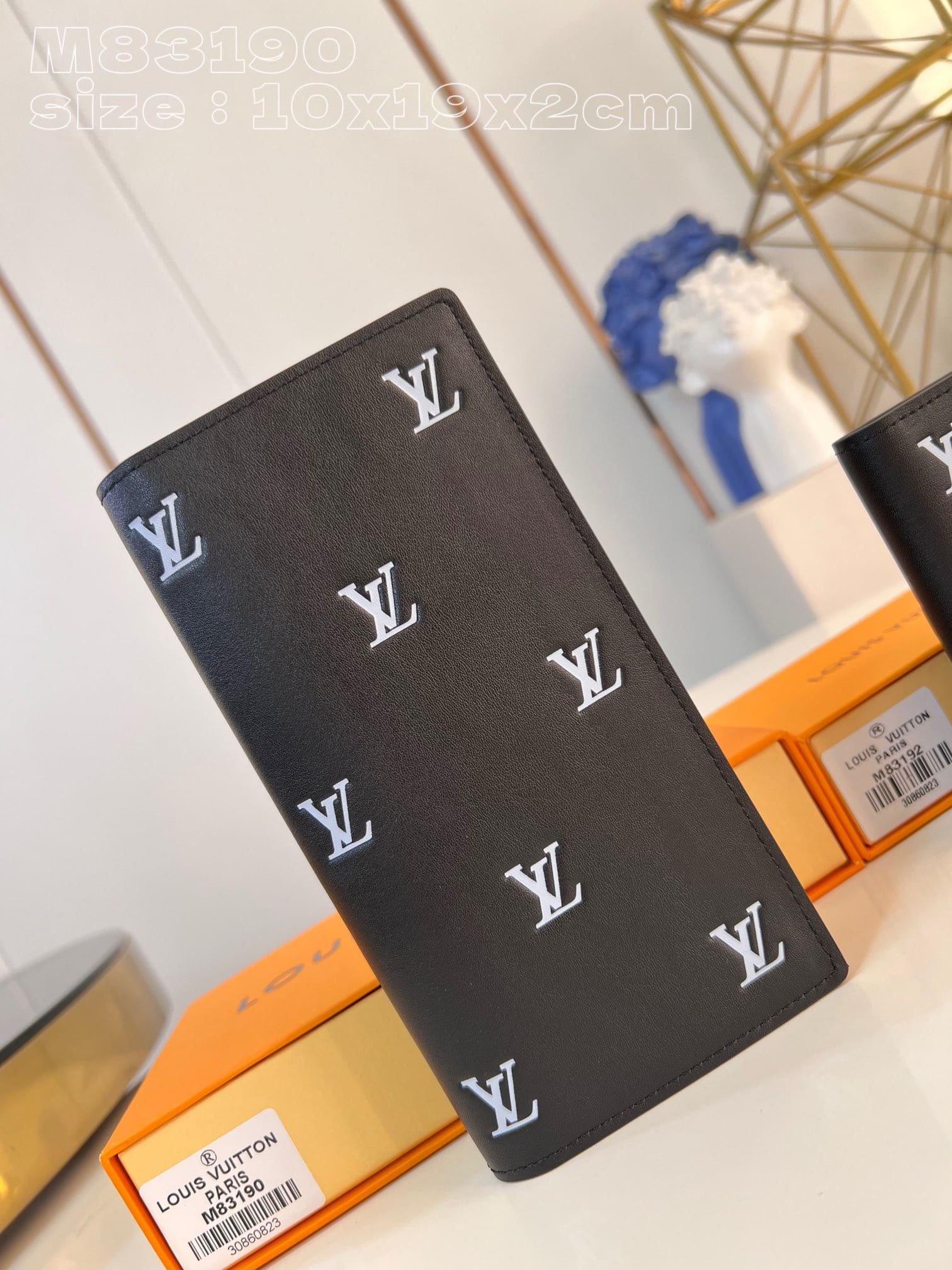 L0vis Vvtt0n M83190 Brazza Wallet