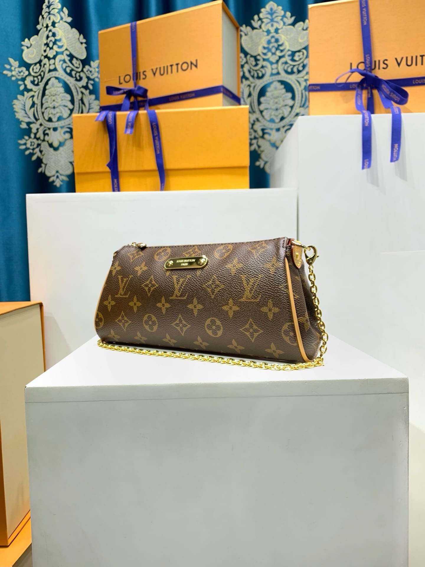 L0vis Vvtt0n M13567 Pochette Eva