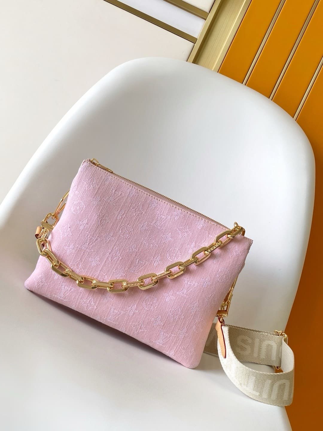 L0vis Vvtt0n M13313 Coussin PM